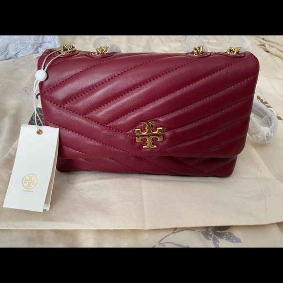 TORY BURCH KIRA CHEVRON SMALL CONVERTIBLE BAG - Picture 1 of 5